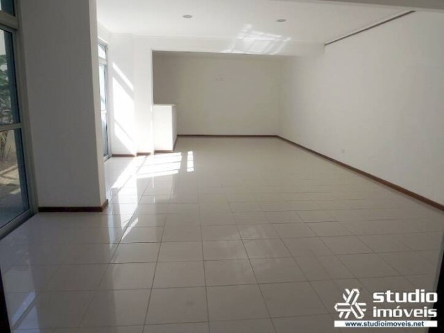 Apartamento a Venda no Centro de Caraguatatuba
