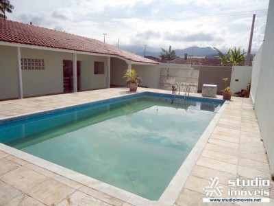 Casa a Venda no Indaiá - Imobiliária em Caraguatatuba