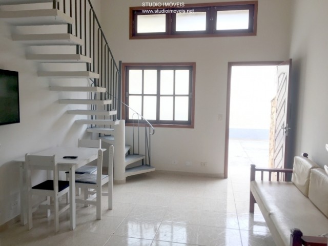 Oportunidade de Negócio, casa dentro de cond. fechado