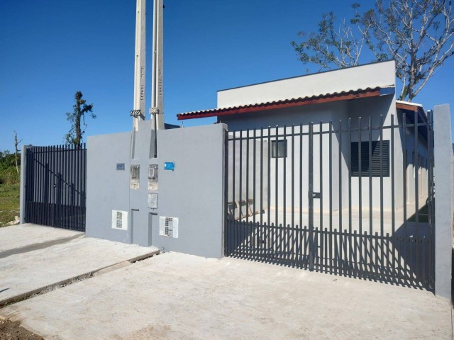 Casa Nova-2 dts ( 1 suite )- TÉRREA - OPORTUNIDADE - Golfinhos