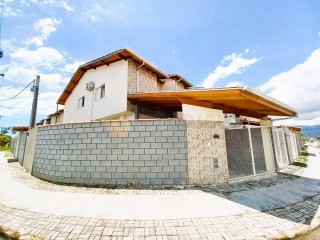 Casa de esquina c/ 3 dts ( 2 suites ) - Pontal SantaMarina - Caraguá