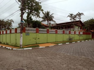 Casa Alto Padrão em terreno de 1081,50m2  c/ casa de hospedes -Martim de Sá