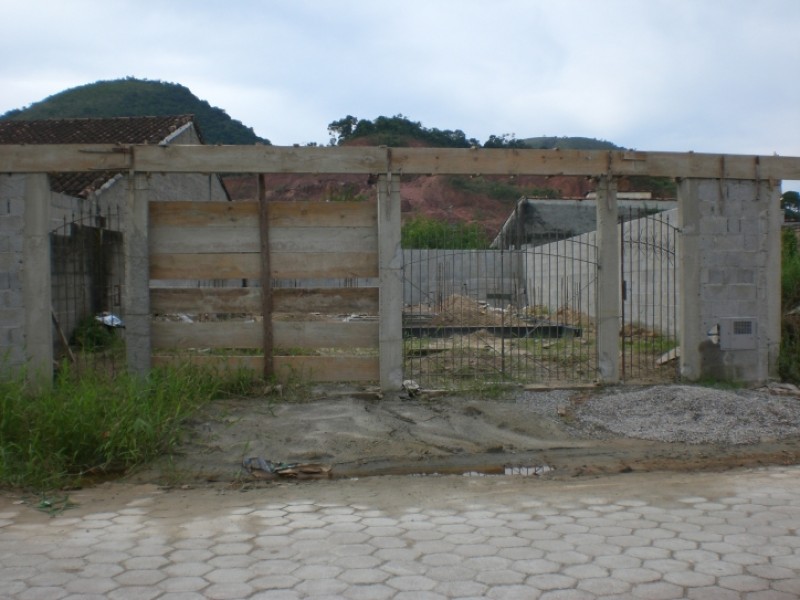 225.jpg